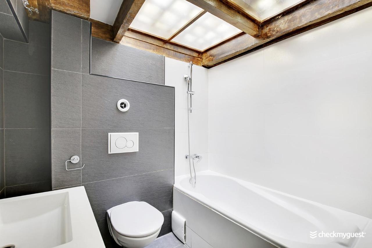 Appartement Magnifique loft atelier Parisien 180m2. Extérieur photo